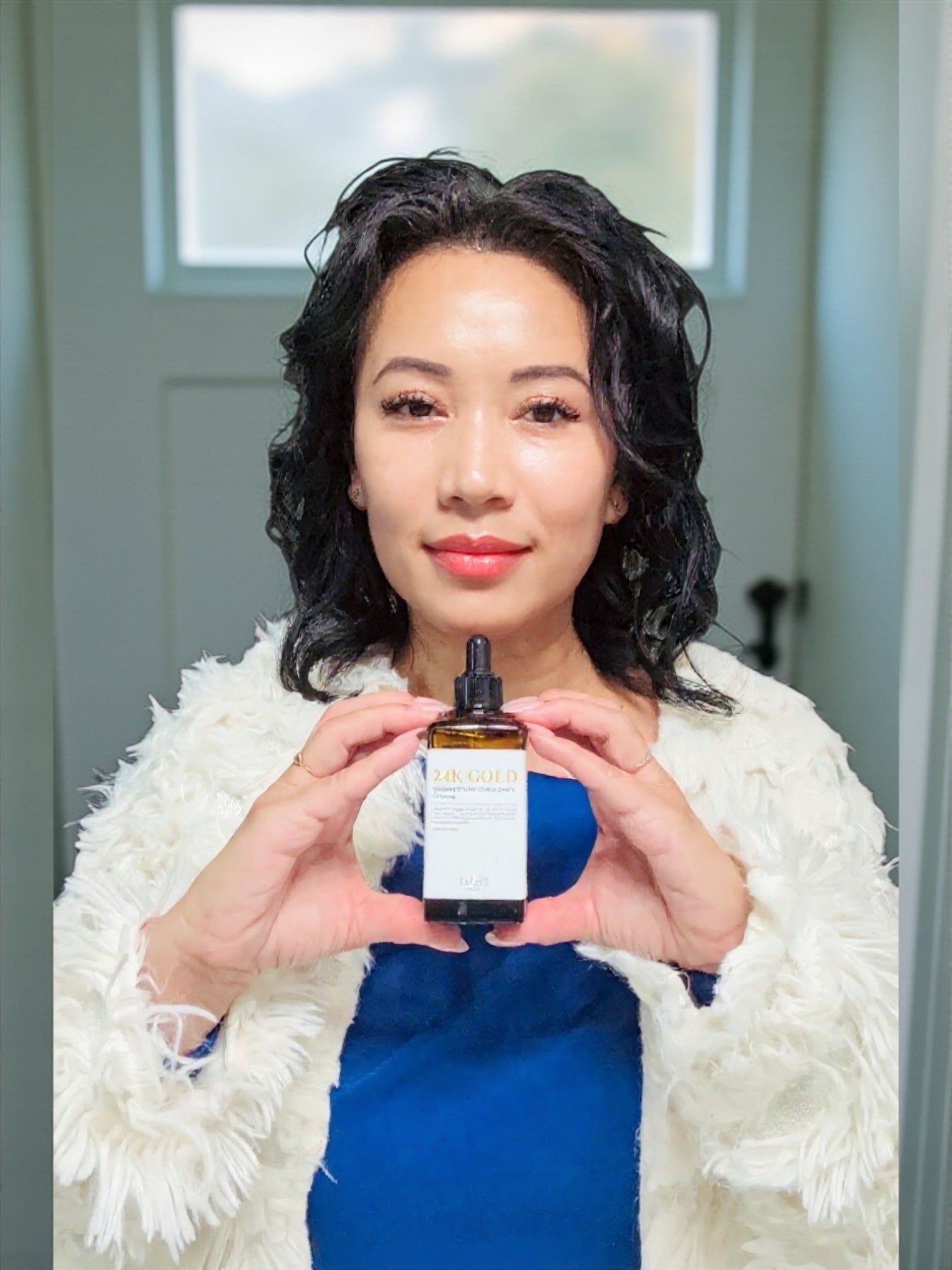 24K GOLD BRIGHTENING COLLAGEN SERUM – EyeC33