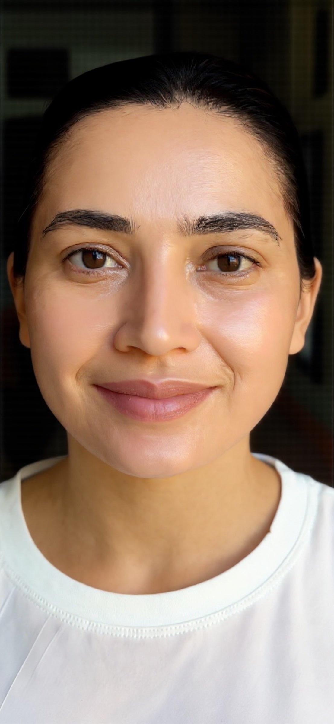 RADIANT GLOW TINTED MOISTURIZER SPF 46