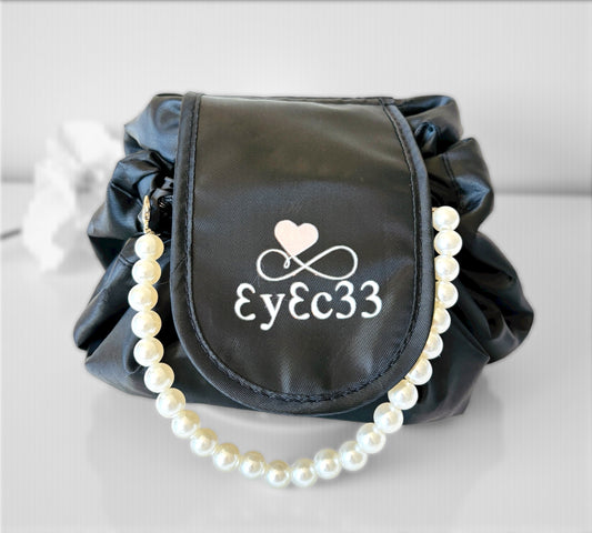 MAKEUP BAG W/PEARL STRAP