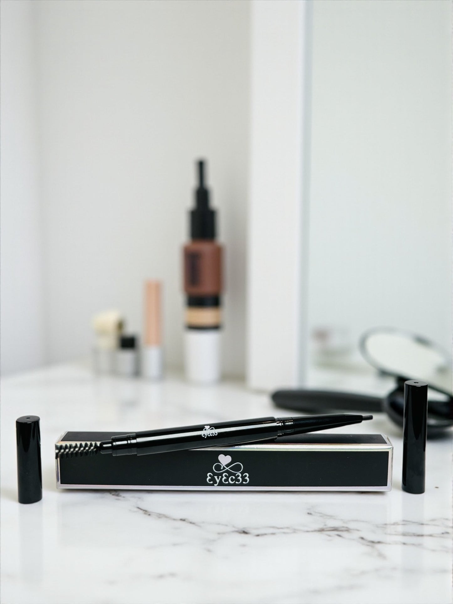 Eye/Brow Liner